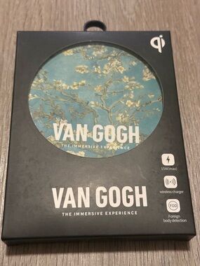 Almond Blossom by Van Gogh - Wireless Charger